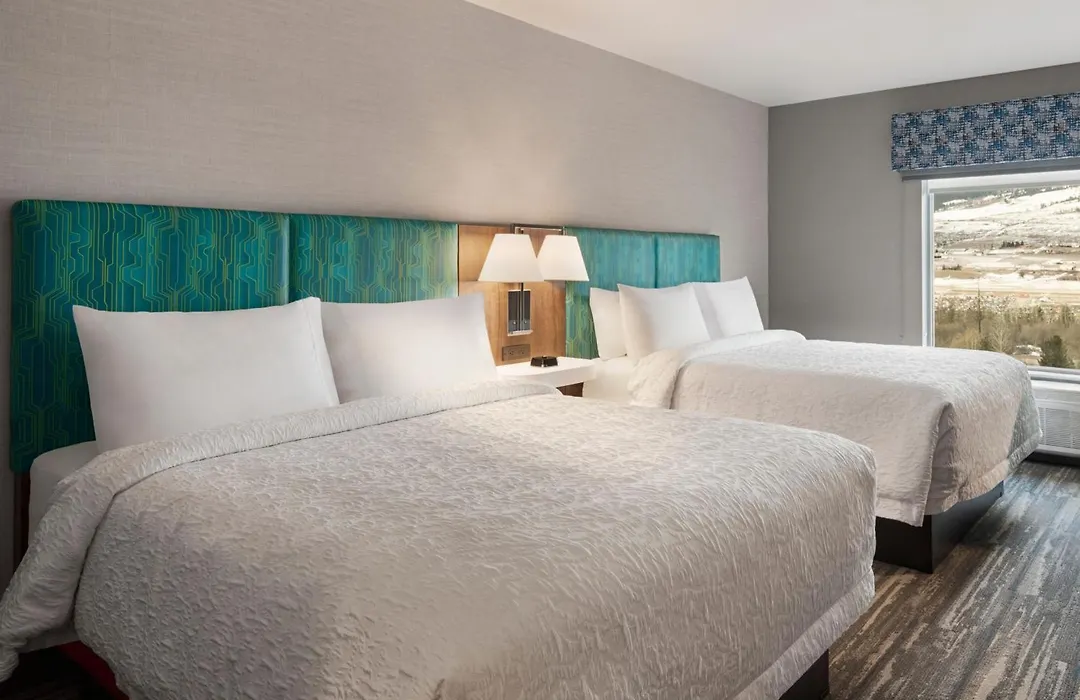 Hampton Inn & Suites Kelowna, British Columbia, Canada-1