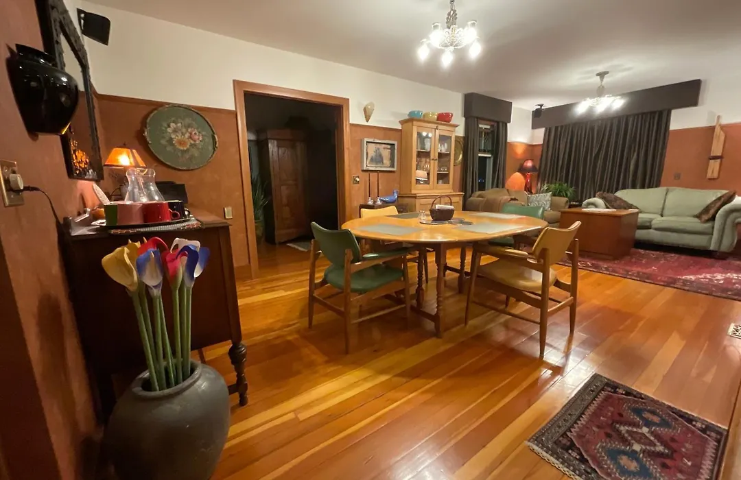 Blackbird Glen Bed And Breakfast, Glenmore, Kelowna, Bc-1